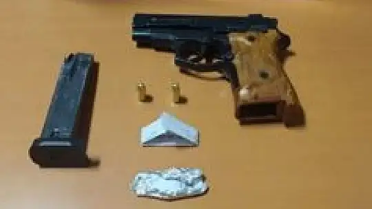 Gaziantep'teki asayiş uygulamalarında çok sayıda tabanca ve tüfek ele geçirildi