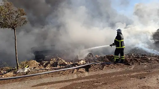Gaziantep'teki depo yangını 6 saatte kontrol altına alındı