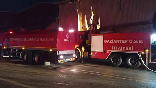 Gaziantep'teki fabrika yangını 4 saatte kontrol altına alındı