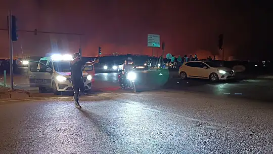 Gaziantep'teki mera ve anız yangınına müdahale sürüyor