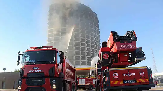 Gaziantep'teki otel yangını 5 saatte kontrol altına alındı