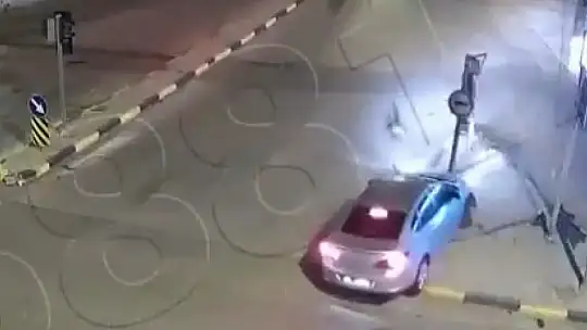 Gaziantep'teki trafik kazaları kameralarda