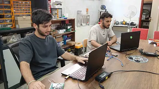 Gaziantep Üniversitesi öğrencileri TEKNOFEST'te birincilik hedefliyor