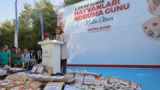 Gaziantep uygulaması ile puanını tamamlayanlara mama verildi
