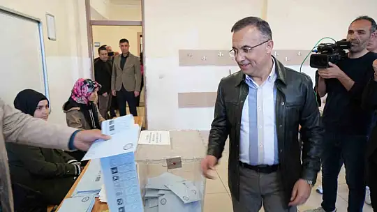 Gaziantep Valisi Çeber, oyunu kullandı