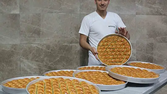 Gaziantepli baklavacıdan bayram öncesi dev indirim