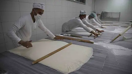 Gaziantepli baklavacıdan bayram öncesi dev indirim