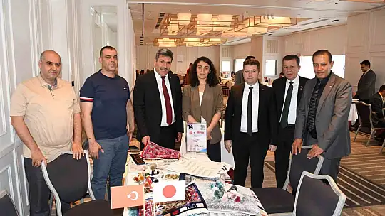 Gaziantepli halıcılar Japonya temaslarına Osaka'da başladı