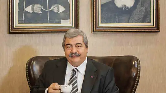 Gaziantepli sanayici Abdulkadir Konukoğlu'ndan 'işimizin başındayız' çağrısı