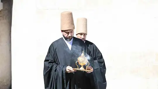 Gazikültür, Hz. Mevlana'yı etkinliklerle anıyor