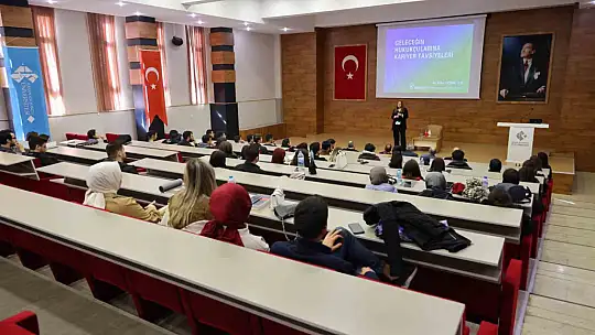 Geleceğin Hukukçularına Kariyer Tavsiyeleri