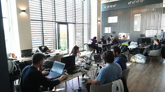 Geleceğin oyun tasarımcıları HKÜ'de yetişecek