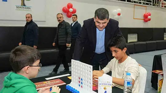Geleneksel spor etkinlikleri binleri buluşturuyor