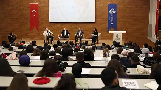 Genç iş adamları HKÜ'de tecrübelerini paylaştı