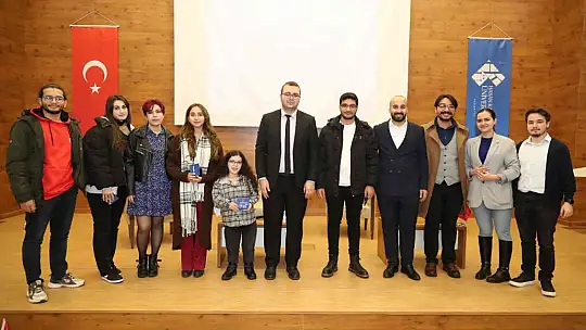 Genç iş adamları HKÜ'de tecrübelerini paylaştı