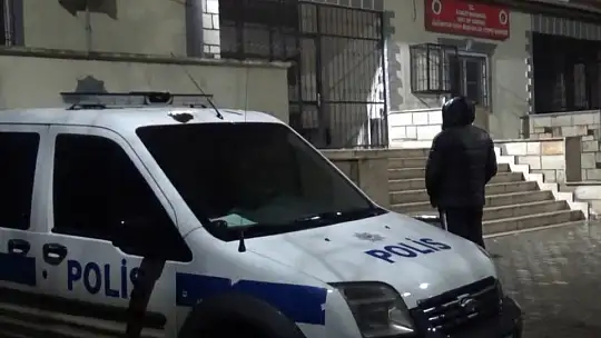 Gençlerin berberde silah şakası ölümle son buldu