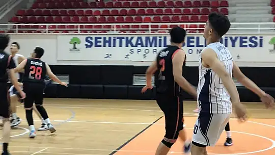Gençlik Kupası şampiyonu: Gaziantep Kolej Vakfı