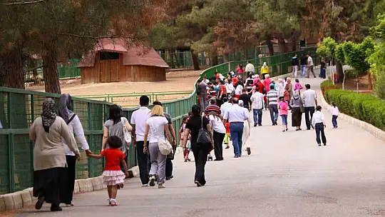 Gençlik ve Spor Bayramı'nda doğal yaşam parkı ücretsiz hizmet verecek