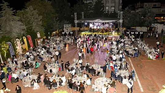 GKV İlkokulu'nda mezuniyet balosu
