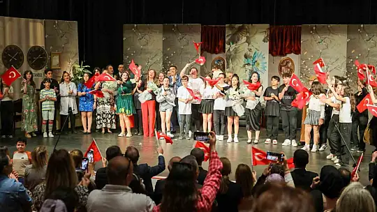 GKV'liler Çılgın Buluşları sahneledi