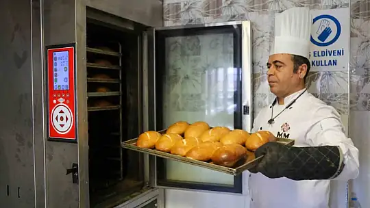 Glutensiz bir başka kafe, depremzede çölyak hastalarına yaklaşık 12 bin ekmek dağıttı