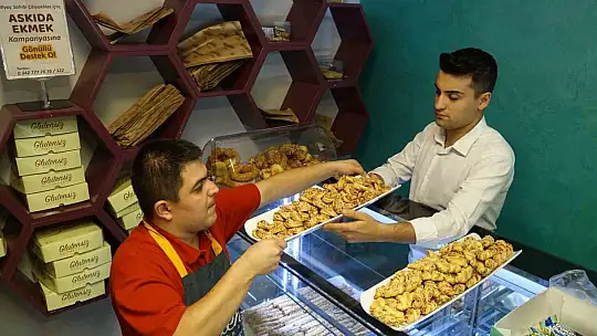 Glutensiz Bir Başka Kafe'nin 'özel ihtiyaçlı' çalışanları azimleriyle takdir topluyor
