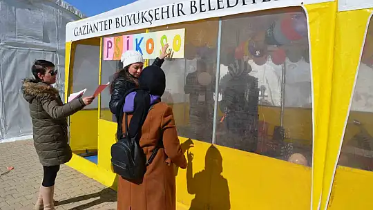 Gönüllü öğretmenler depremzedeler için seferber oldu