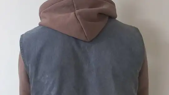 Görevli gibi yelek giyerek trafo hırsızlığı yapan şahıs suçüstü yakalandı