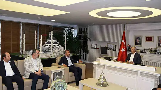 Güneydoğulu Hububatçılar Tahmazoğlu'nu ziyaret etti