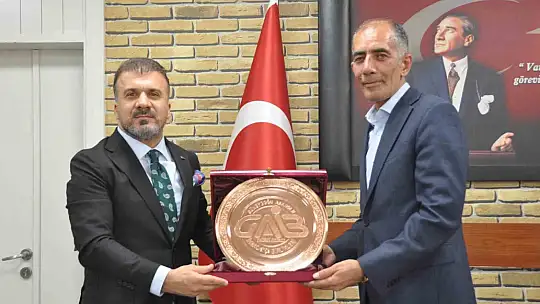 Güneydoğulu ihracatçılardan Şırnak Valisi Atay'a ziyaret