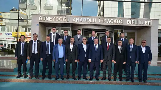 Halı İhracatçılarının yeni Rotası Kenya ve Tanzanya