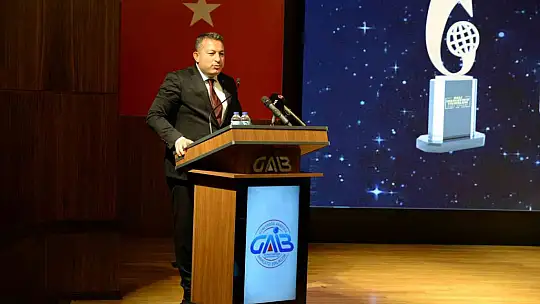 Halı İhracatının Yıldızları Ödüllendirildi