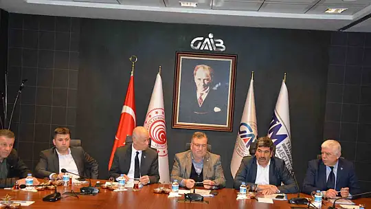 Halı Sektör Kurulu Gaziantep'te toplandı