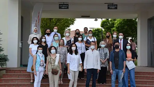 Halı tasarım yarışmasında final heyecanı başlıyor