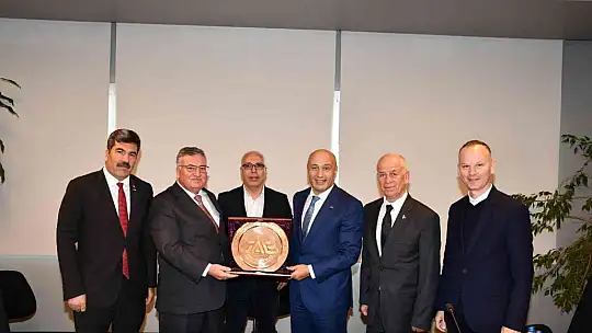 Halıcılar İstanbul'da toplandı