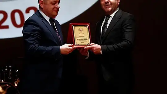Haluk Levent Gaziantep'te ücretsiz sahne aldı