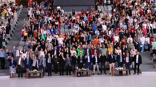 Hasan Kalyoncu Üniversitesinde bin 500'e yakın öğrenci üniversite hayatına adım attı