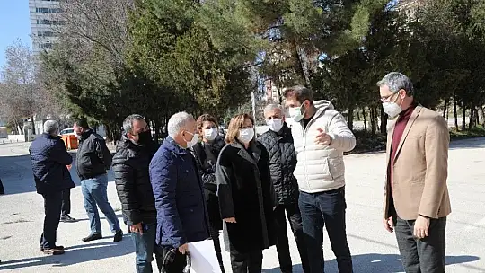 Hastaneler bölgesinin trafiği yeni ulaşım projesi