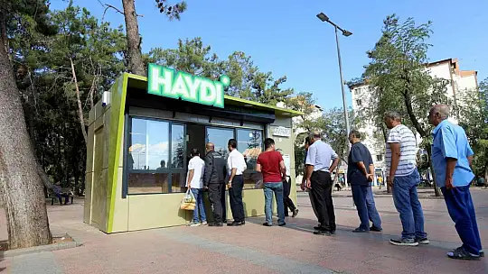 Haydi ekmek büfelerinde satış başladı