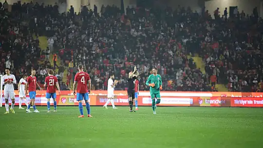 Hazırlık maçı: Türkiye: 0 - Çekya: 0 (Maç devam ediyor)