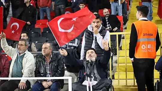 Hazırlık maçı: Türkiye: 0 - Çekya: 0 (Maç devam ediyor)