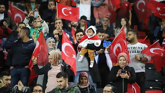 Hazırlık maçı: Türkiye: 0 - Çekya: 0 (Maç devam ediyor)