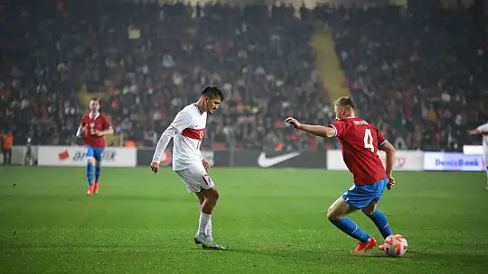 Hazırlık maçı: Türkiye: 1 - Çekya: 0 (İlk yarı)