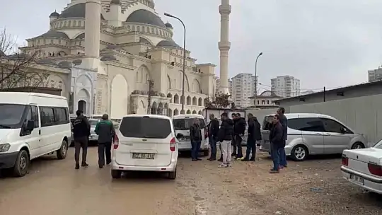 Hırsızlık için girdiği evde suçüstü yakalandı