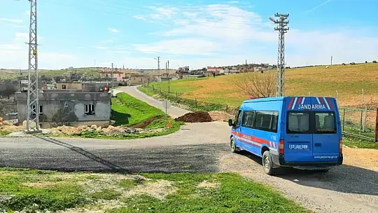 Hırsızlık sonrasında çıkan korona vakaları mahalleyi karıştırdı