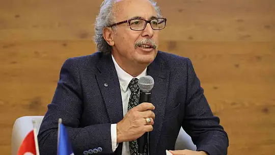 HKÜ'de 'Filistin Meselesi' paneli gerçekleştirildi