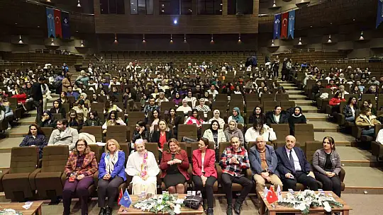 HKÜ'de 'Yitik Cennet Kadınlık' programı gerçekleştirildi