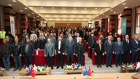 HKÜ'de 6 Şubat depremleri anma programı gerçekleştirildi