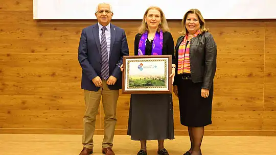 HKÜ'de engelleri aşan program