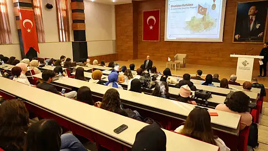 HKÜ'de Gaziantep'in Düşman işgalinden kurtuluşunun 102. yıl dönümü anma programı düzenlendi